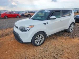 Kia Soul 2.0L 4 2015