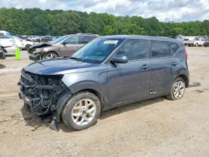 Kia Soul 2.0L 4 2021