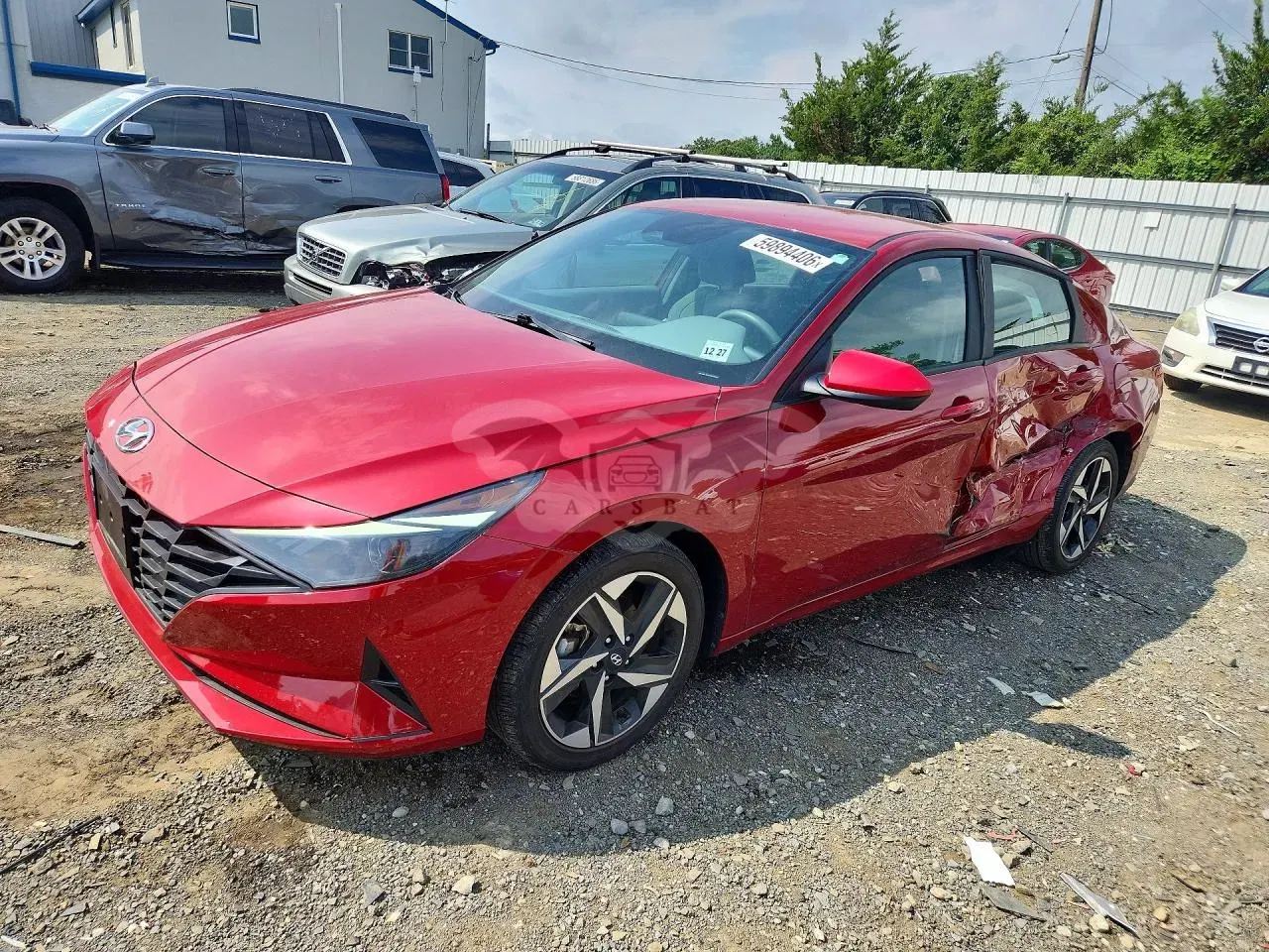 Hyundai Elantra 2.0L 4 2023