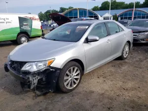 Toyota Camry 2.5L 4 2014
