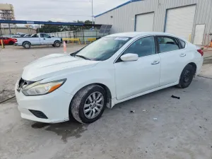 Nissan Altima 2.5L 4 2017