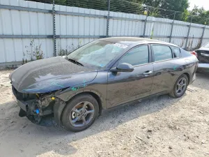 Kia K4 2.0L 4 2026
