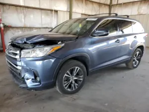 Toyota Highlander 3.5L 6 2019