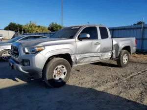 Toyota Tacoma 2.7L 4 2017