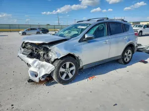 Toyota Rav4 2.5L 4 2015