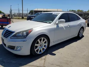 Hyundai Equus 5.0L 8 2013