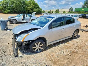 Nissan Sentra 2.0L 4 2012