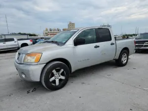 Nissan Titan XE 5.6L 8 2008