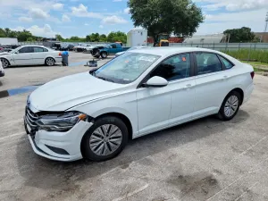 Volkswagen Jetta 1.4L 4 2020