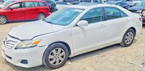 Toyota Camry 2.5L 4 2010