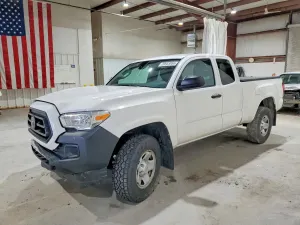 Toyota Tacoma 2.7L 4 2022