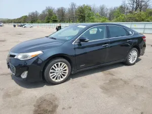 Toyota Avalon HYBRID 2.5L 4 2013