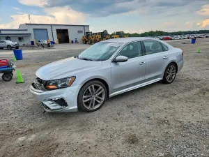 Volkswagen Passat 1.8L 4 2016