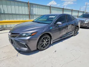 Toyota Camry 2.5L 4 2022