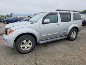 Nissan Pathfinder 4.0L 6 2006