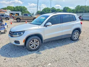 Volkswagen Tiguan 2.0L 4 2017