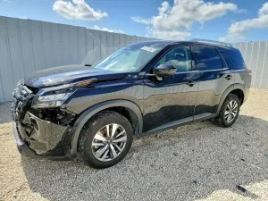 Nissan Pathfinder 3.5L 6 2025