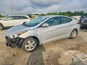 Hyundai Elantra 1.8L 4 2015