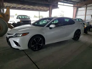 Toyota Camry 2.5L 4 2018