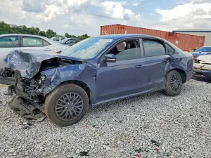 Volkswagen Passat 2.5L 5 2013