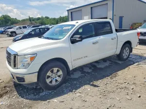 Nissan Titan 5.6L 8 2018
