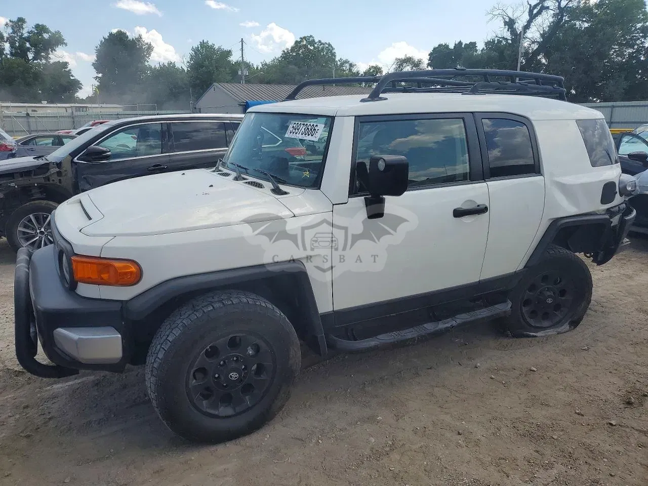 Toyota FJ Cruiser 4.0L 6 2013