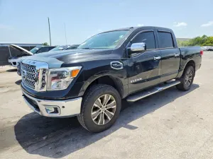 Nissan Titan 5.6L 8 2017