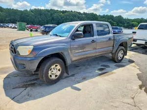 Toyota Tacoma 2.7L 4 2015