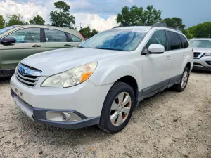 Subaru Outback 2.5L 4 2010