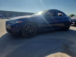 Alfa Romeo Giulia 2.0L 4 2017