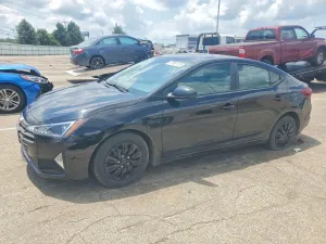 Hyundai Elantra 2.0L 4 2020