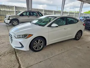 Hyundai Elantra 2.0L 4 2018