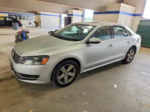 Volkswagen Passat 2.5L 5 2012