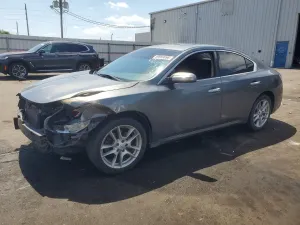 Nissan Maxima 3.5L 6 2014