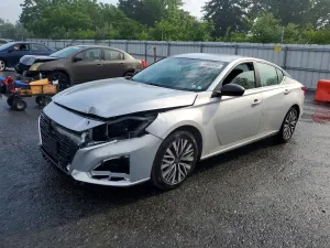 Nissan Altima 2.5L 4 2024