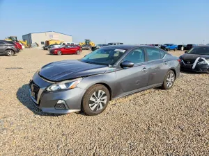Nissan Altima 2.5L 4 2021
