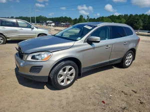 Volvo XC60 3.2L 6 2013