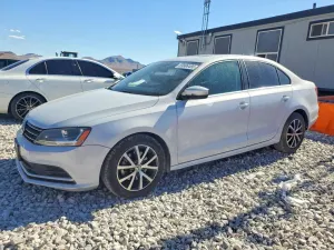 Volkswagen Jetta 1.4L 4 2017
