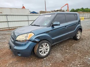 Kia Soul 2.0L 4 2011