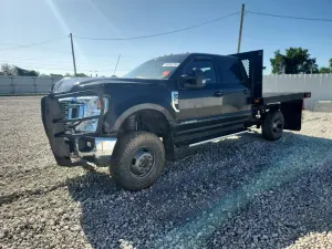 Ford F-350 6.7L 8 2022