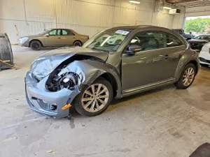 Volkswagen Beetle 2L 4 2018