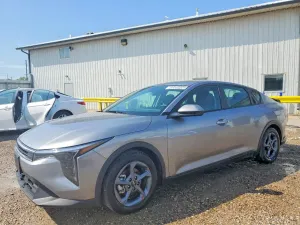 Kia K4 2.0L 4 2026