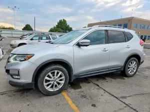 Nissan Rogue 2.5L 4 2017