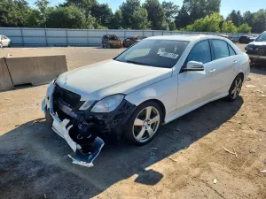 Mercedes-Benz E 3.5L 6 2010
