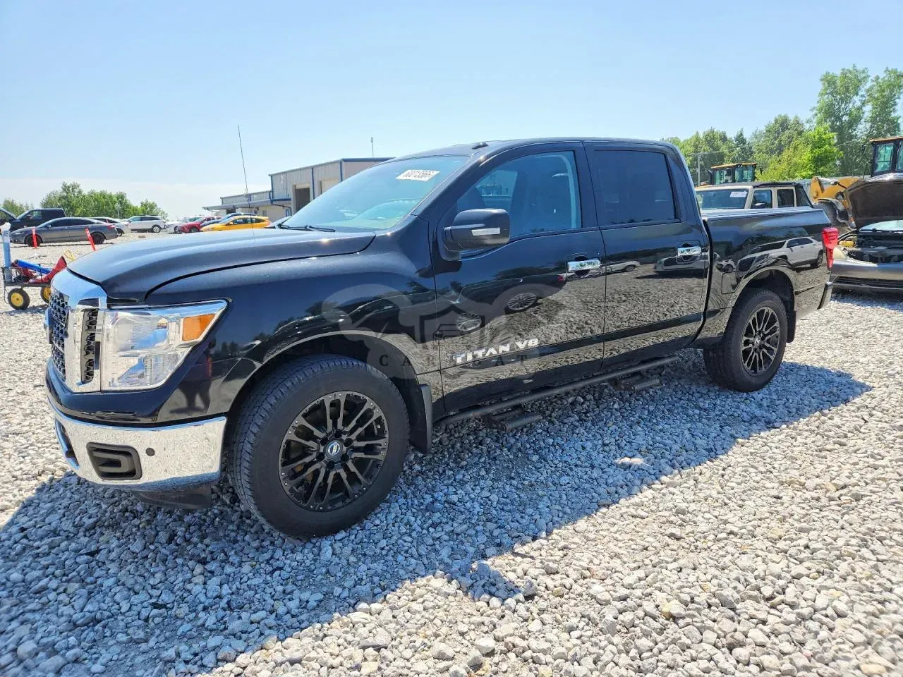 Nissan Titan 5.6L 8 2018
