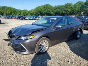 Toyota Camry 2.5L 4 2021