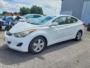 Hyundai Elantra 1.8L 4 2013