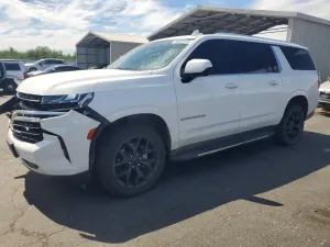 Chevrolet Suburban 5.3L 8 2021