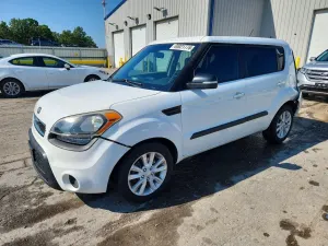 Kia Soul 2.0L 4 2013