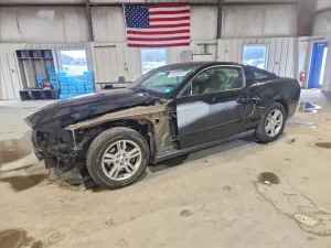 Ford Mustang 3.7L 6 2012